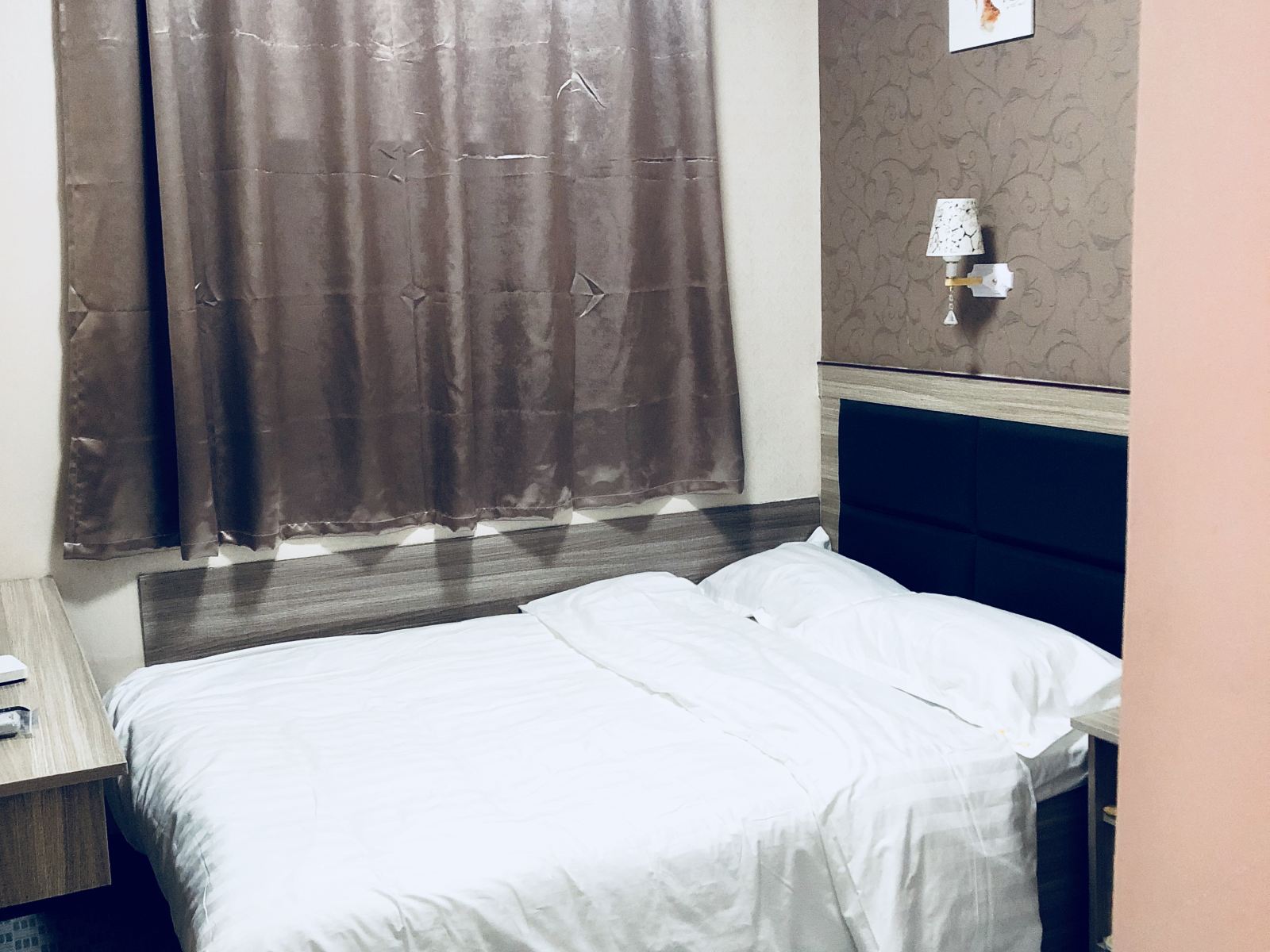 半夏超级大床房