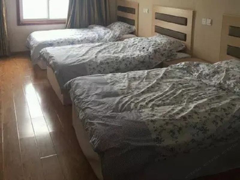 商务三人间