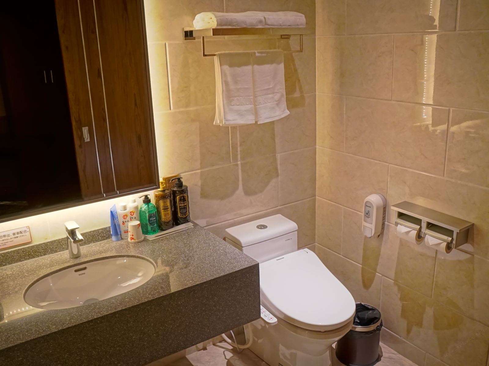 商务双床房(无窗)