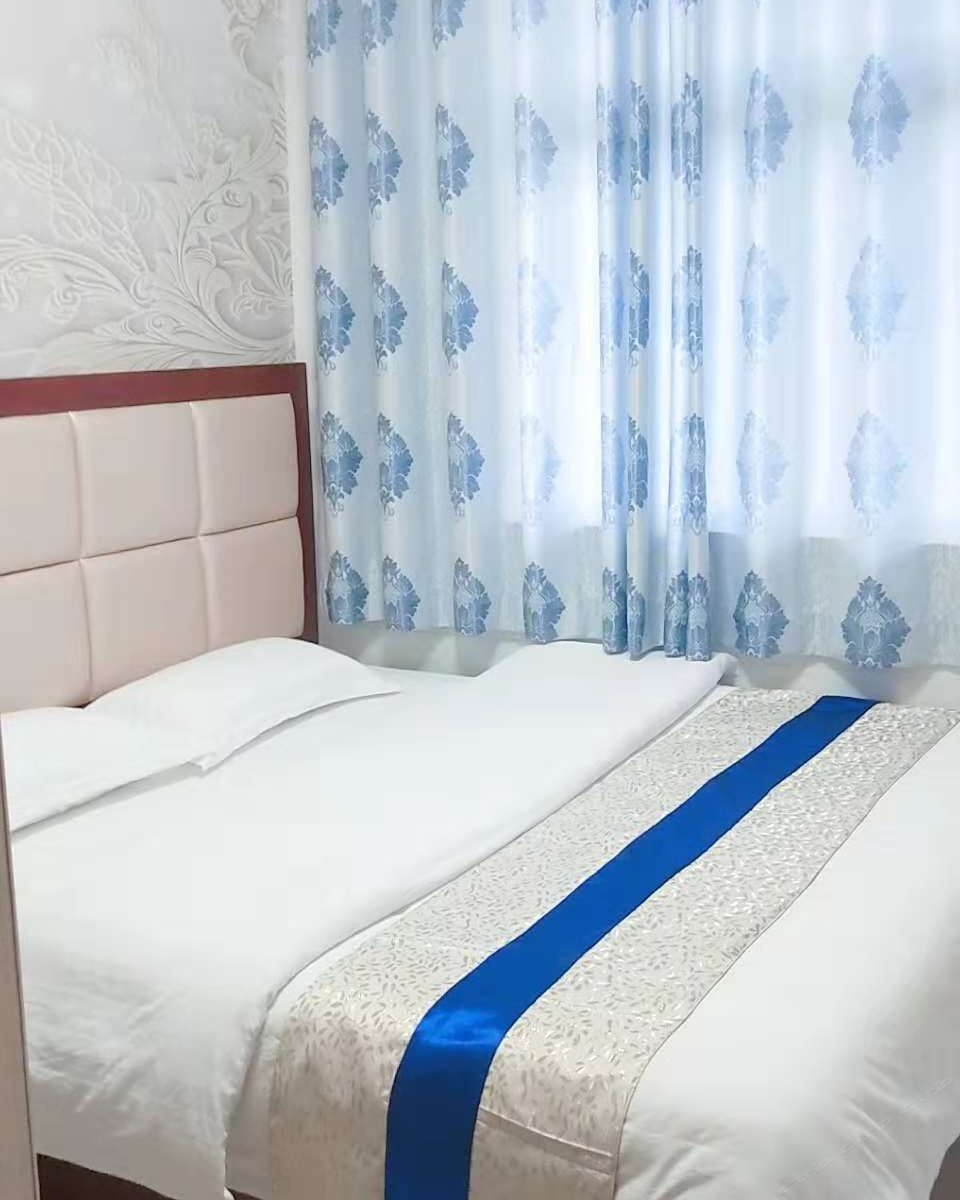 标准大床房