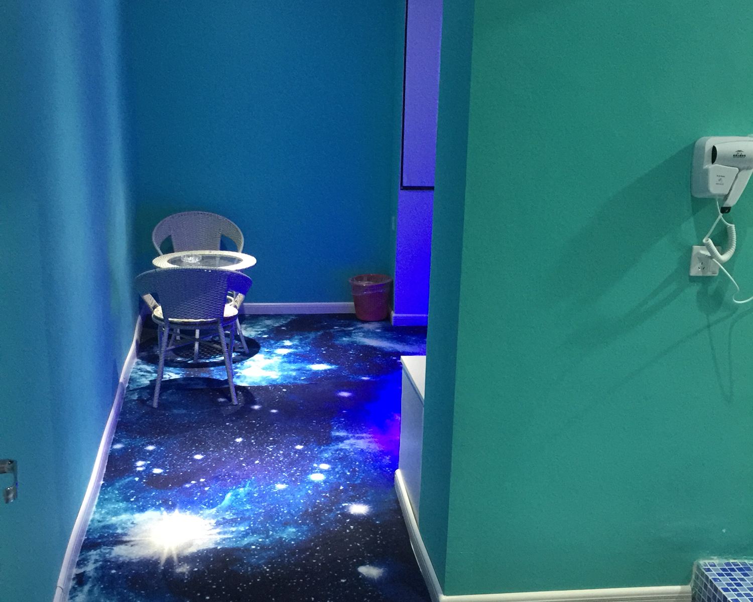 星空影视豪华圆床房