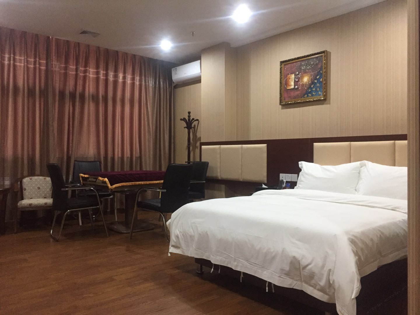 精选娱乐房
