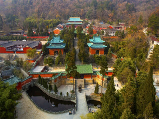 去恩施大峡谷-神农架-大九湖-武当山旅游包团_恩施大峡谷-神农架-大九湖-武当山国际旅行_深圳出发游恩施大峡谷-神农架-大九湖-武当山