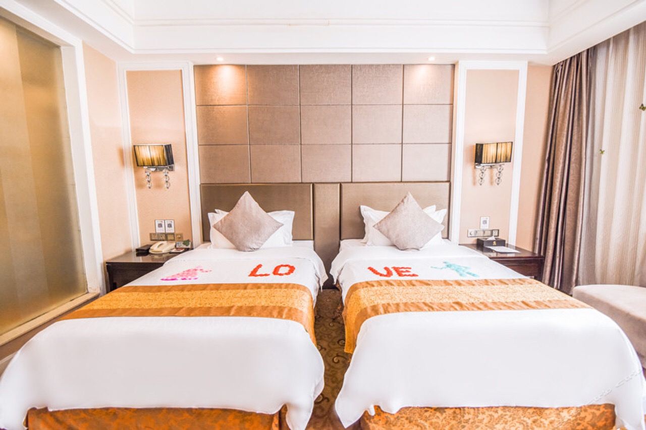 主楼豪华双床房