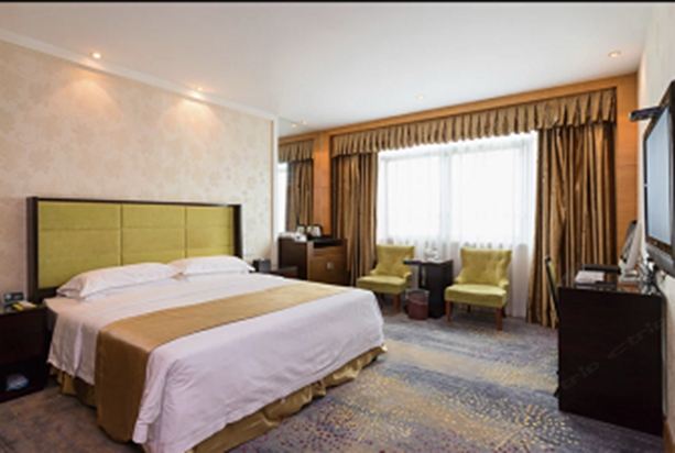 豪华大床房
