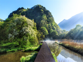 去恩施大峡谷-神农架-大九湖-武当山旅游包团_恩施大峡谷-神农架-大九湖-武当山国际旅行_深圳出发游恩施大峡谷-神农架-大九湖-武当山