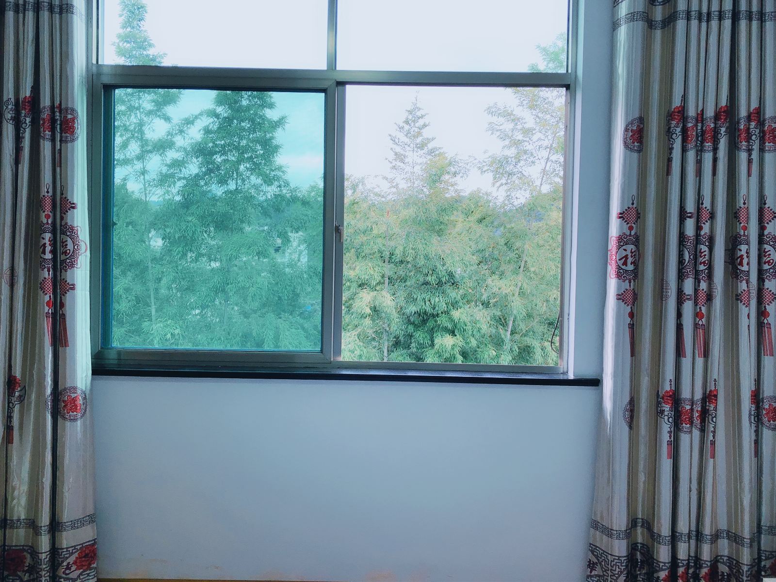 窑变珍珠釉大床观景房