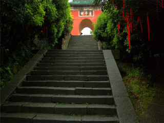湖北武當(dāng)山旅游大約多少錢_湖北武當(dāng)山旅行跟團(tuán)_去湖北武當(dāng)山靠譜的旅行團(tuán)