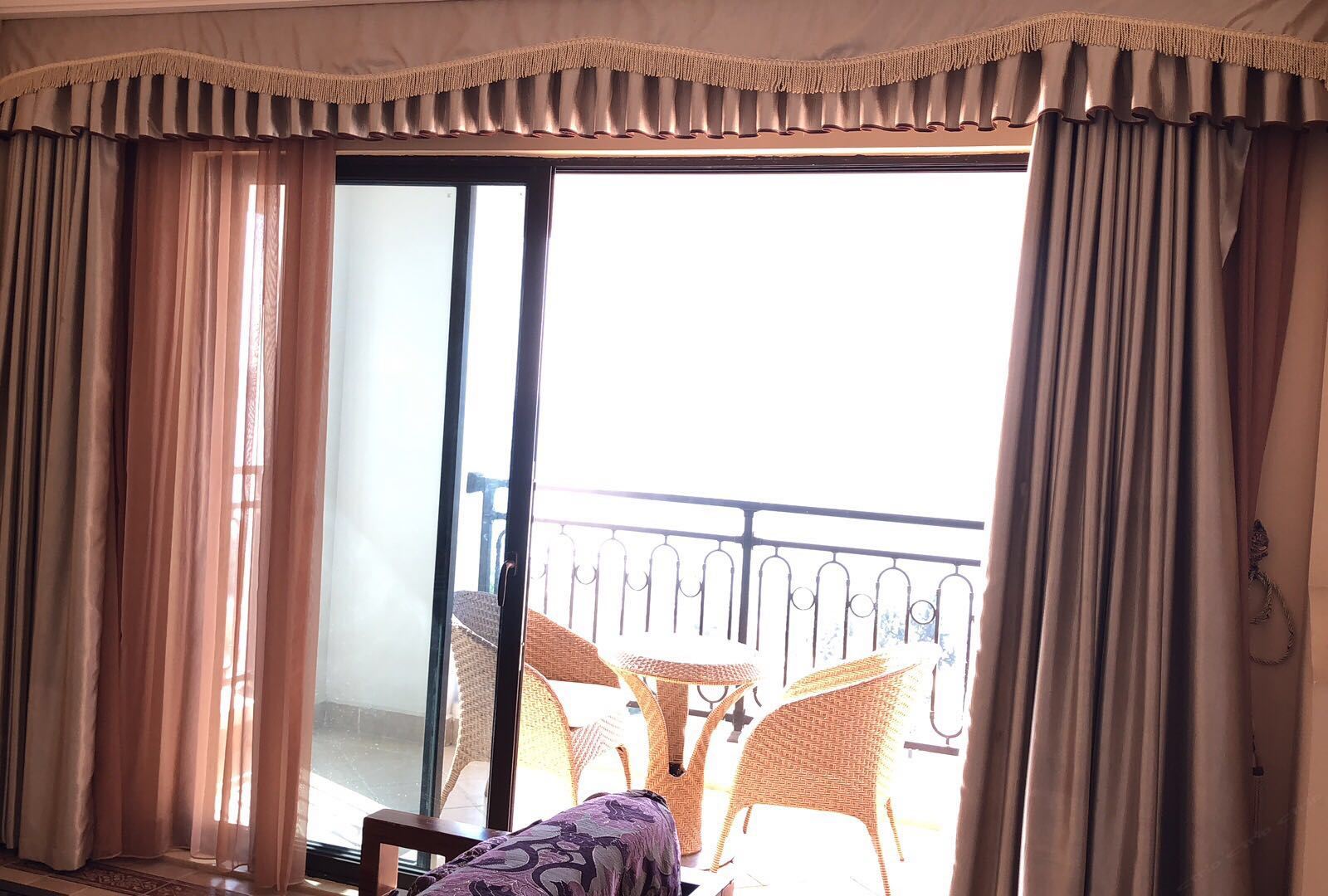 蜜月海景大床房
