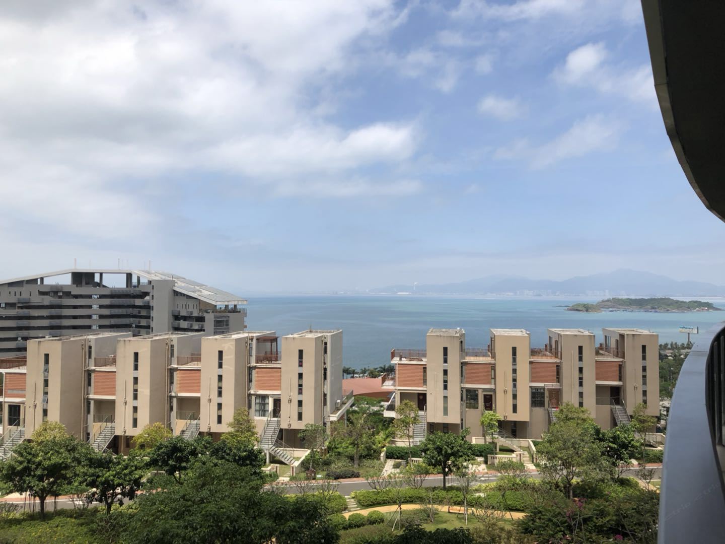 豪华园景双床房