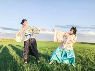 呼伦贝尔观光游_呼伦贝尔游8月份报价_呼伦贝尔九日旅游