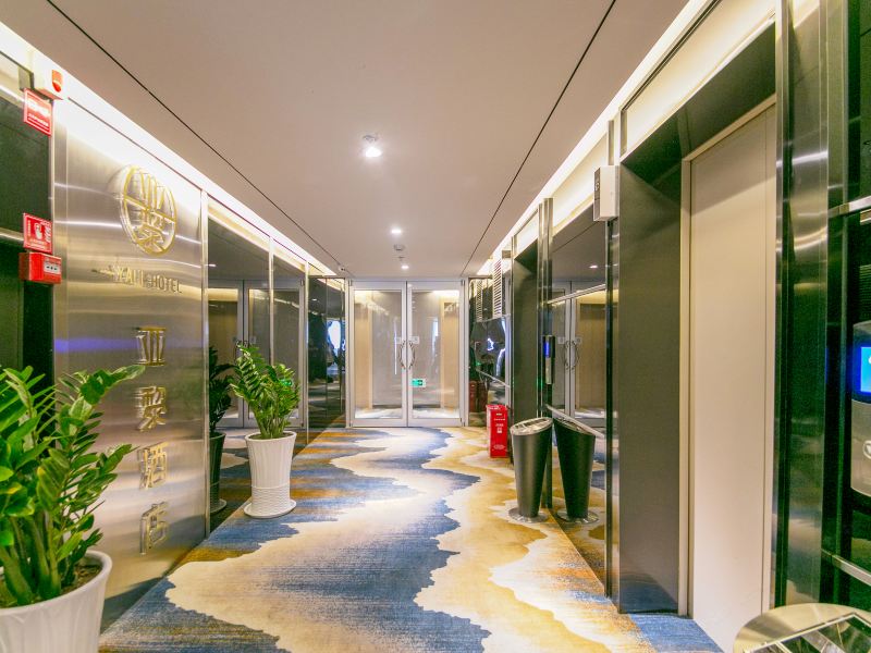 酒店大堂