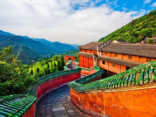 湖北武當(dāng)山旅游大約多少錢_湖北武當(dāng)山旅行跟團(tuán)_去湖北武當(dāng)山靠譜的旅行團(tuán)