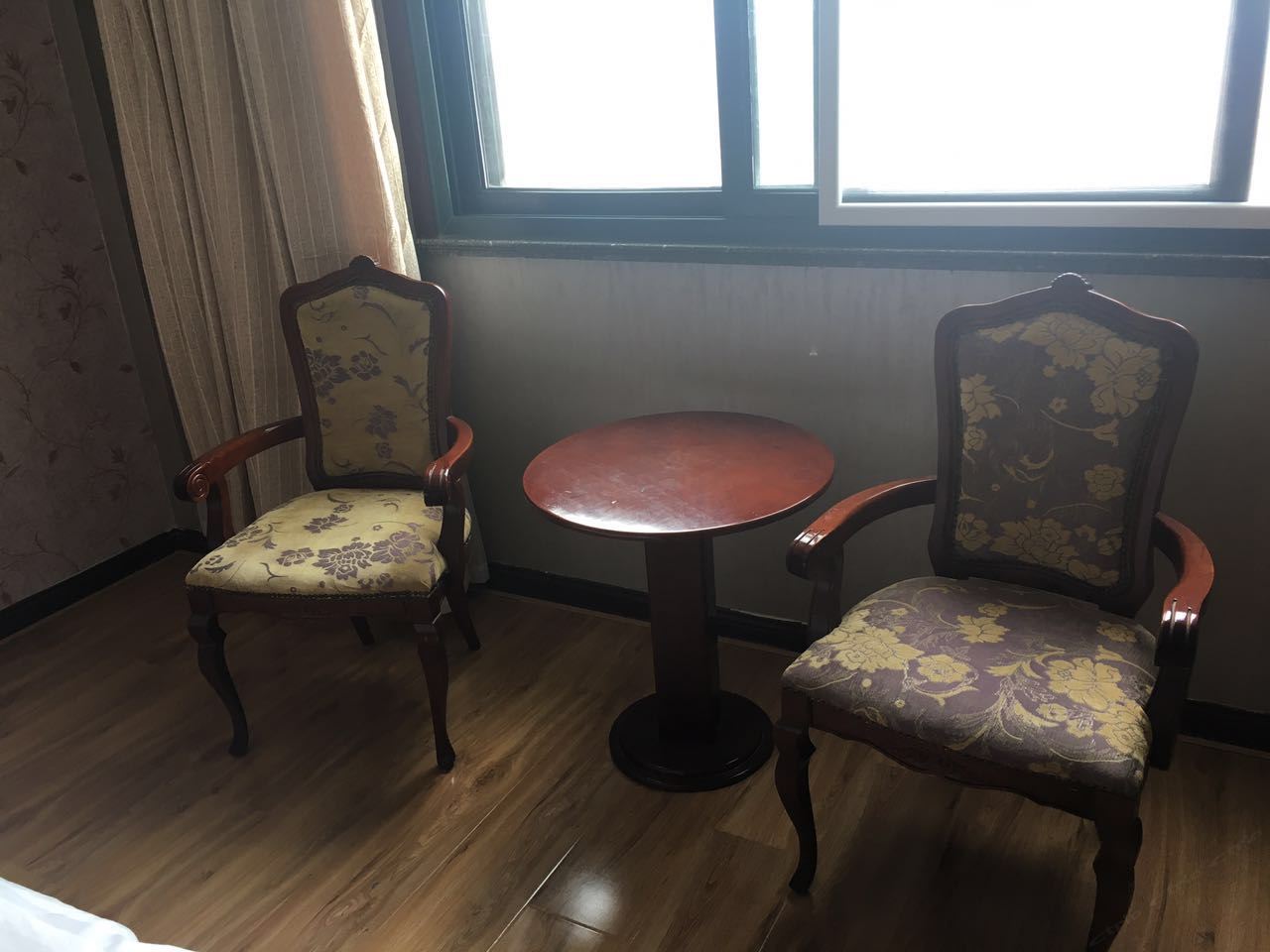 喆奢双床房