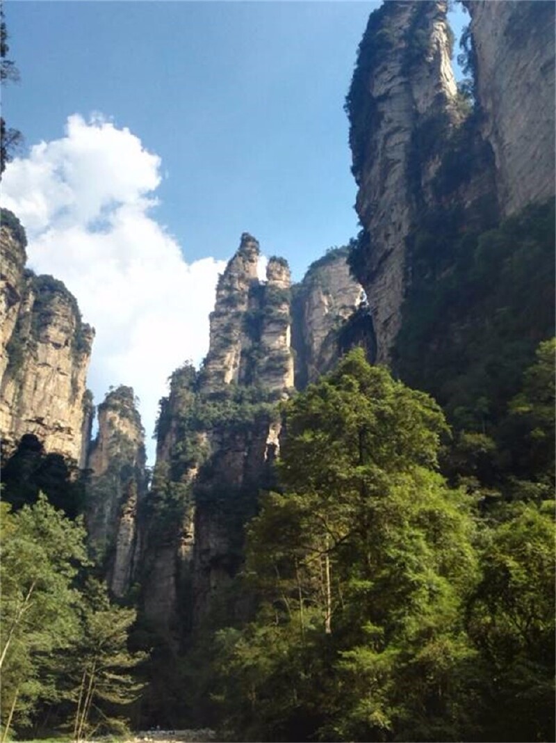 畅游三日张家界,高山峻岭看湘西