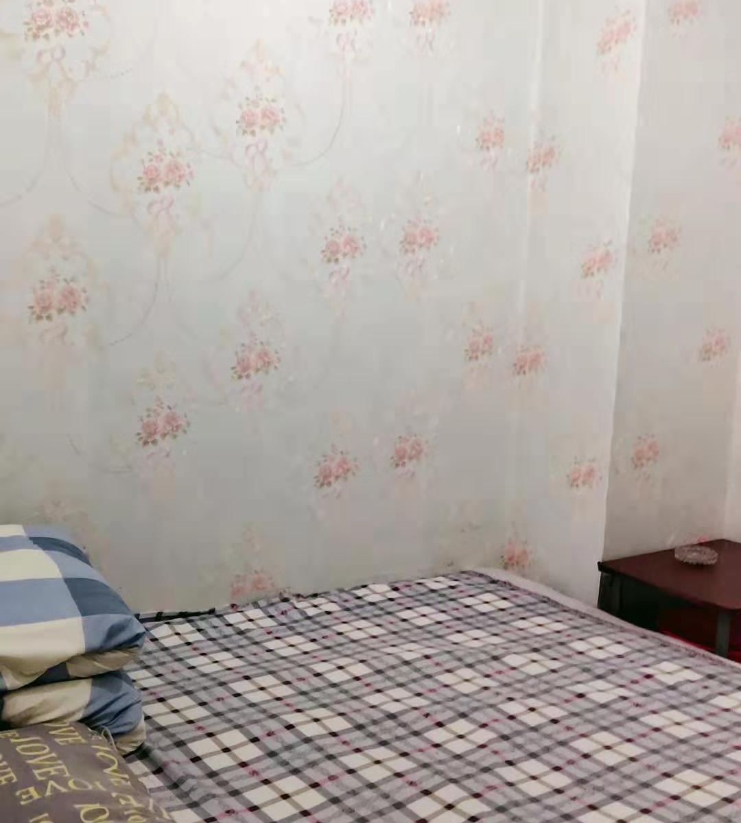 标准大床房(无窗)