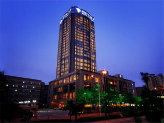 華山旅游團(tuán)報(bào)價(jià)2021_華山旅游一次多少錢(qián)_華山旅游價(jià)格