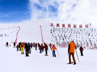 春节新疆自驾游_新疆团队旅游_新疆近期旅游