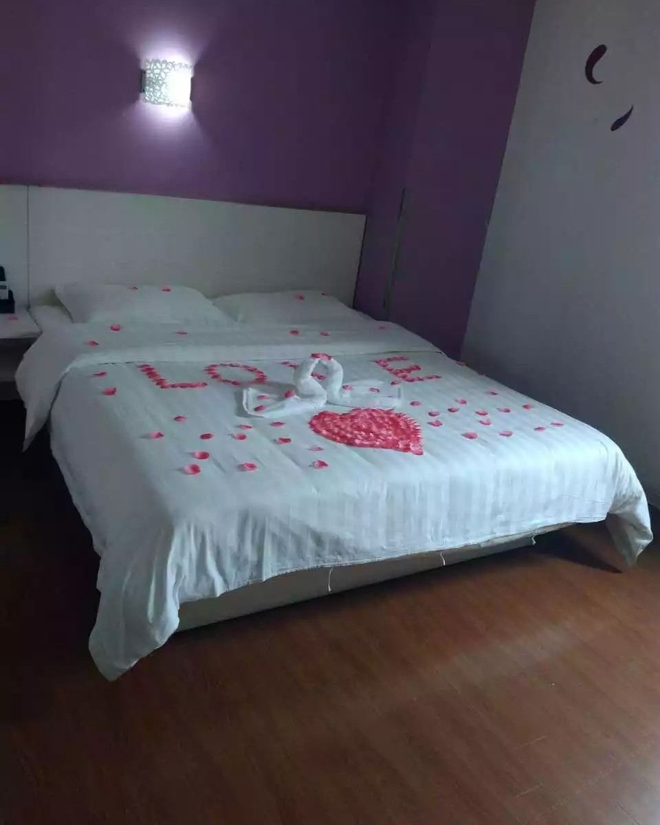 标准大床间