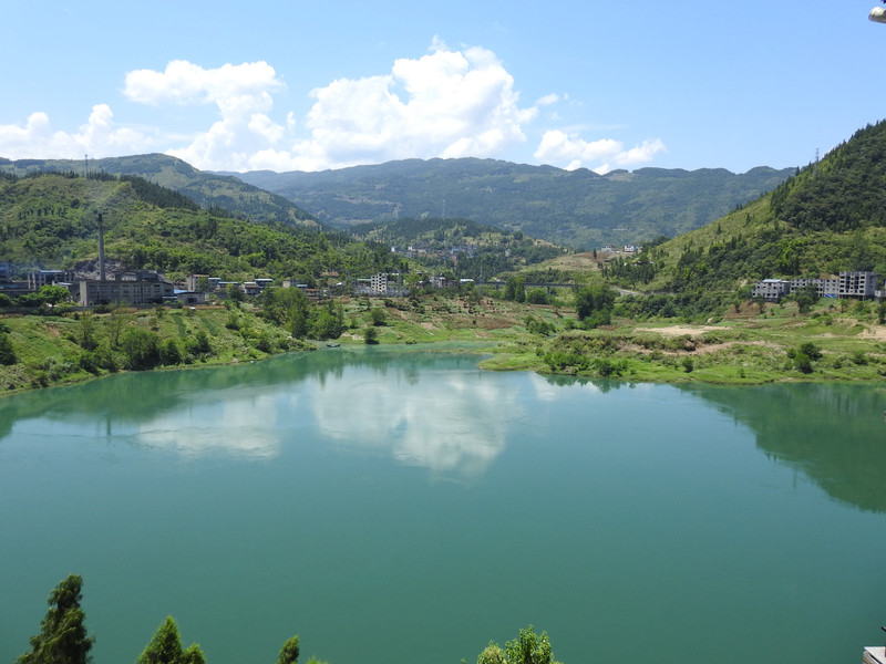 途牛首发流连于彭水的绿水青山