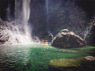 旅游去廬山_廬山八月份旅游_到廬山旅游