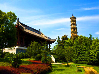 旅游去廬山_廬山八月份旅游_到廬山旅游