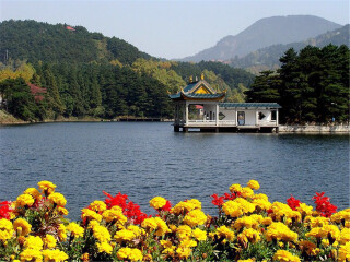 旅游去廬山_廬山八月份旅游_到廬山旅游