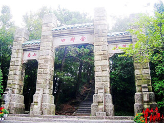 旅游去廬山_廬山八月份旅游_到廬山旅游