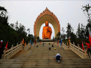 旅游去廬山_廬山八月份旅游_到廬山旅游