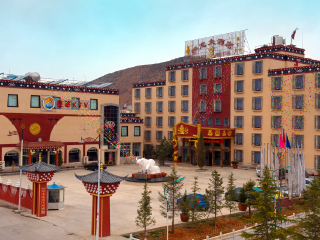 去云南麗江報(bào)團(tuán)多少錢_云南麗江旅游報(bào)團(tuán)價(jià)格_云南麗江高端品質(zhì)旅游團(tuán)