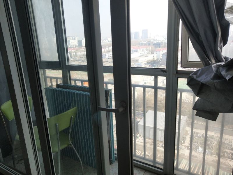 hotelPic