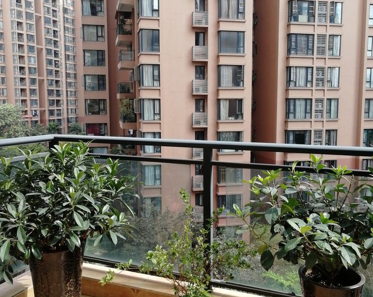hotelPic