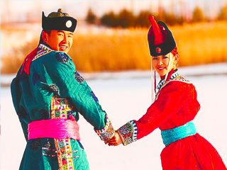 亞布力雪鄉(xiāng)旅游價(jià)格_亞布力雪鄉(xiāng)旅游要多少錢跟團(tuán)_到亞布力雪鄉(xiāng)旅游多少錢