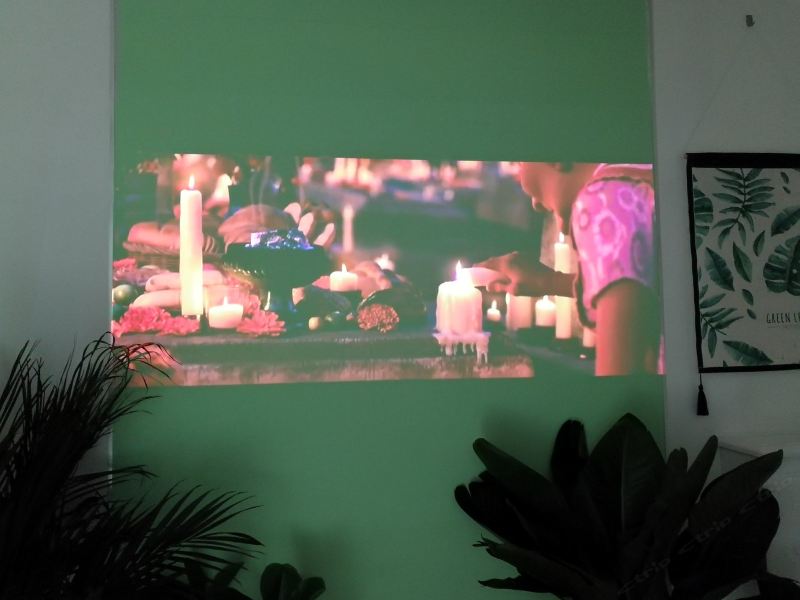 hotelPic