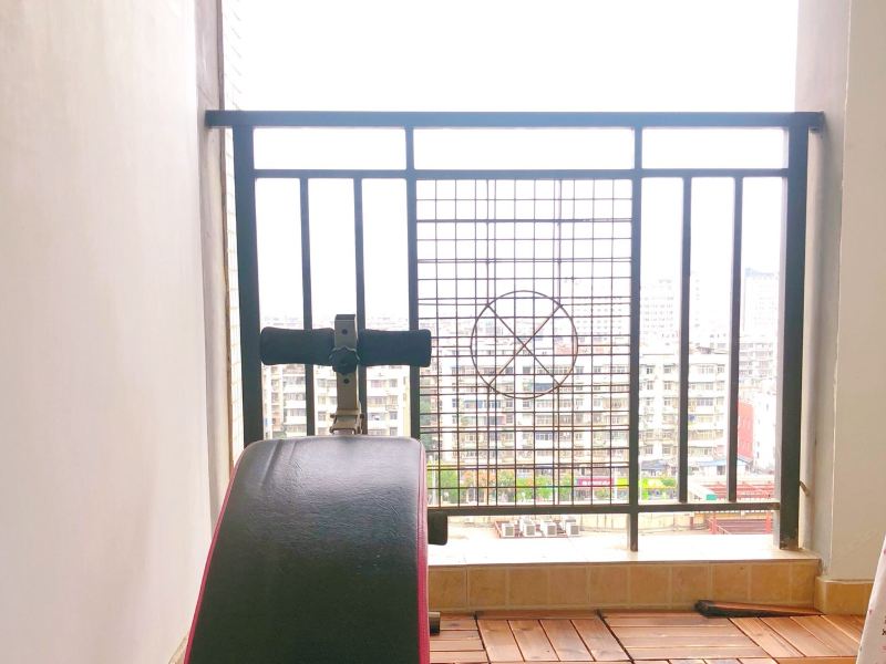 hotelPic