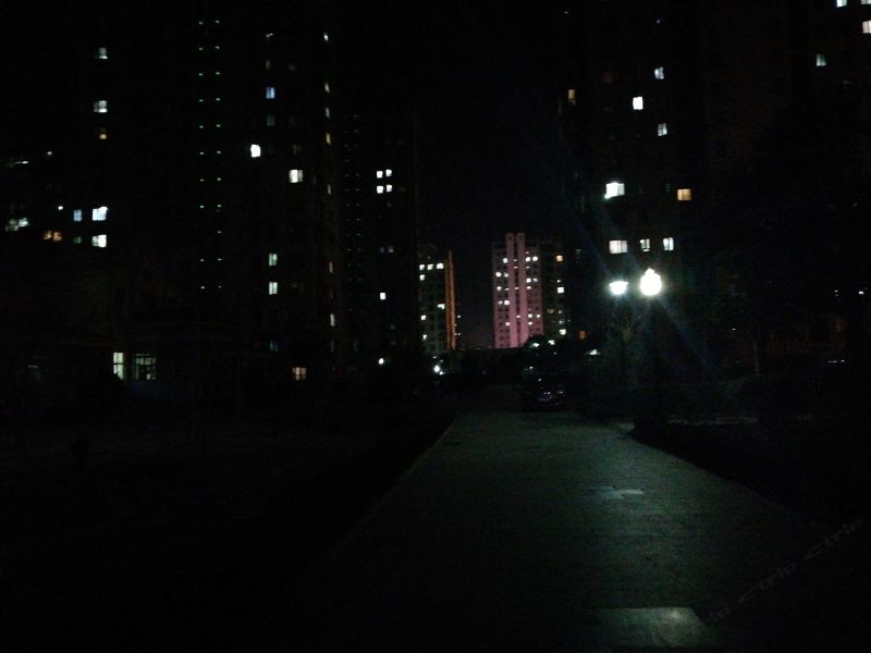hotelPic