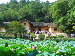 張家界旅游價格多少_旅游團張家界_張家界旅游需要多少錢