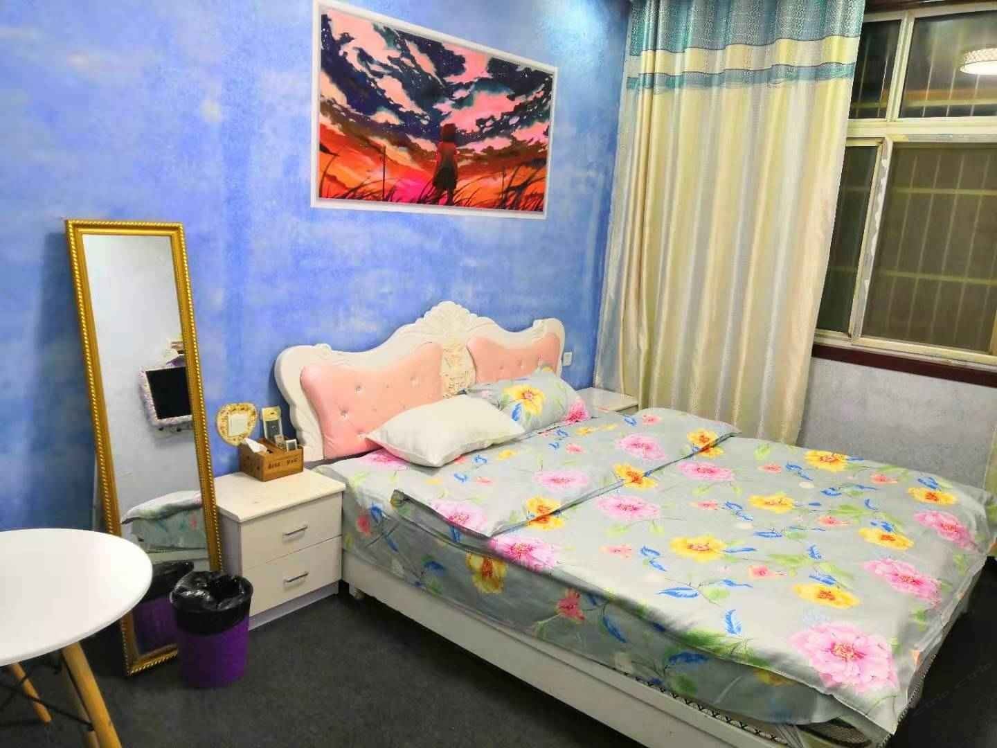 豪华大床房
