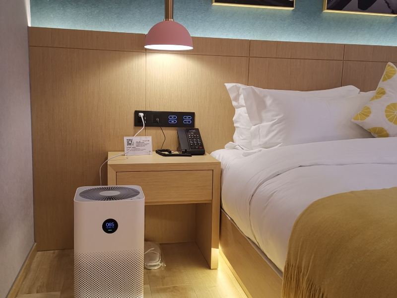 hotelPic