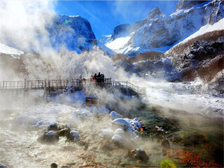 東北長(zhǎng)白山旅游多少錢一個(gè)人_東北長(zhǎng)白山旅行團(tuán)自由行_現(xiàn)在去東北長(zhǎng)白山旅游多少錢