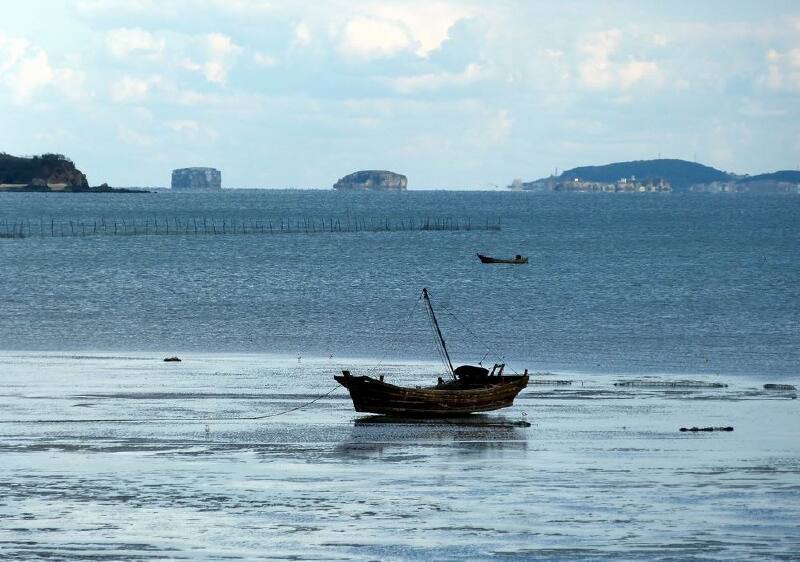 这是大连金州区的一个港湾