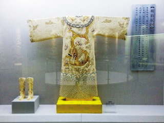 廣西德天瀑布游跟團多少錢_跟團廣西德天瀑布旅游價格表_廣西德天瀑布游特價團