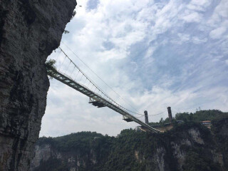 8月張家界旅游_張家界過春節(jié)旅行團_去張家界報團多少錢