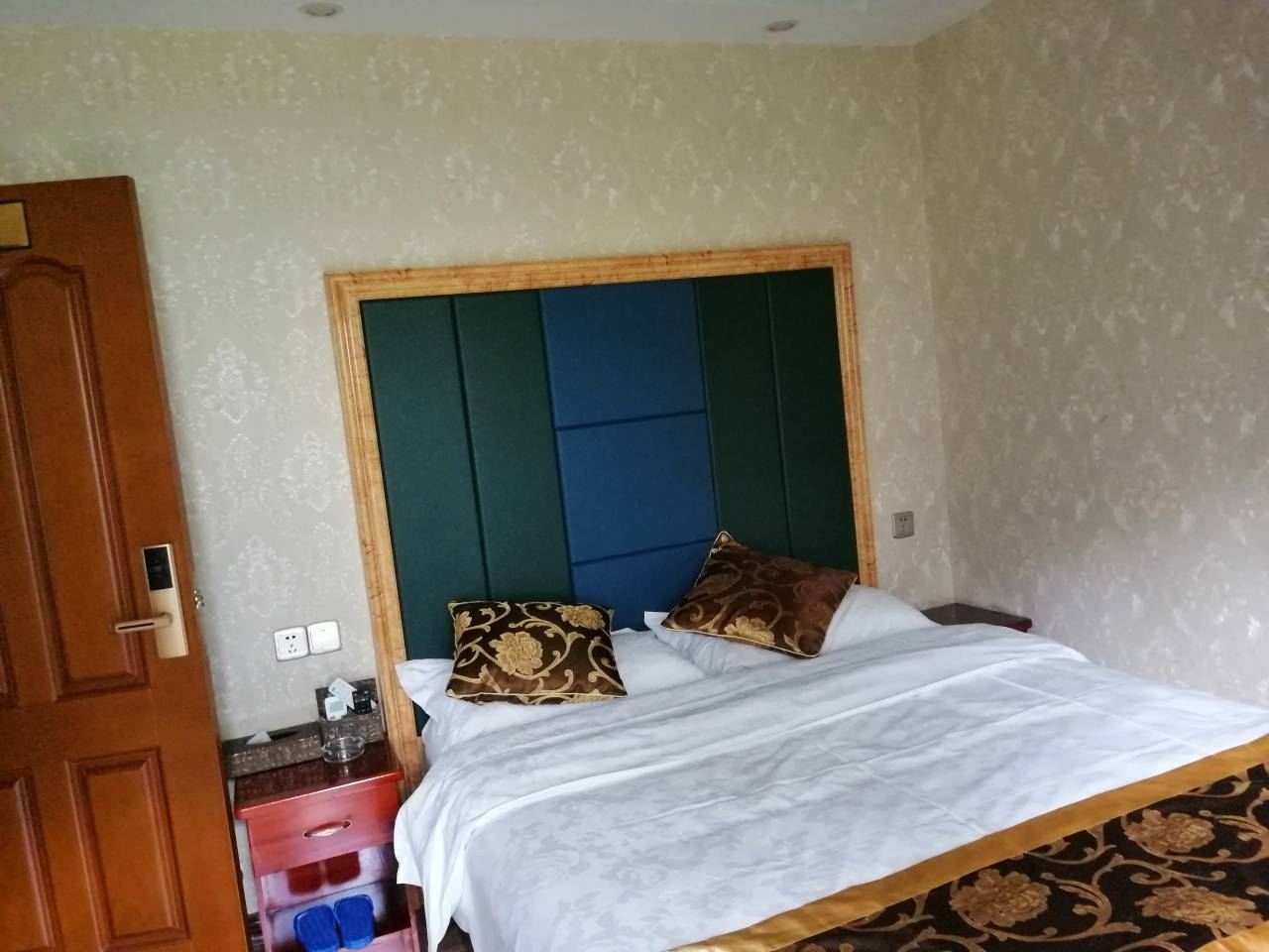 特惠房