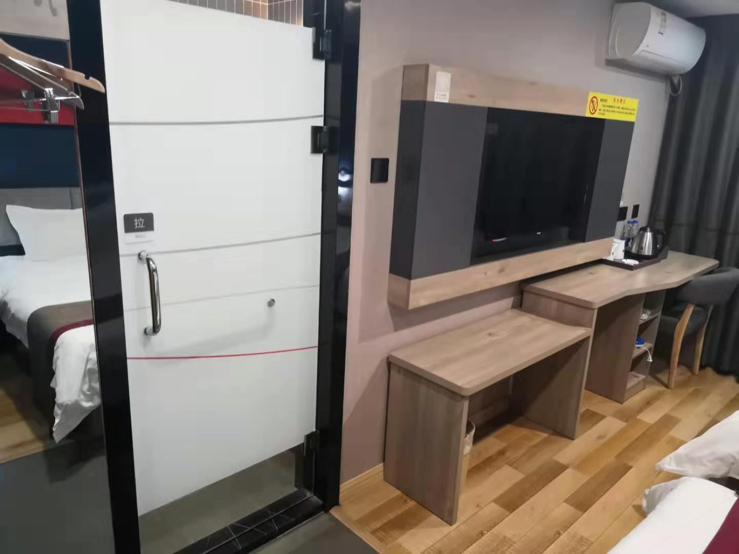特惠大床房