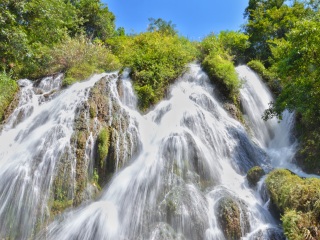貴州黃果樹瀑布最適合旅游的季節(jié)_貴州黃果樹瀑布游8月份報價_貴州黃果樹瀑布自由行還是跟團(tuán)好