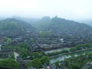 貴州黃果樹瀑布最適合旅游的季節(jié)_貴州黃果樹瀑布游8月份報價_貴州黃果樹瀑布自由行還是跟團(tuán)好