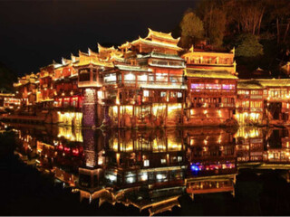 湖南張家界旅游要多少錢跟團(tuán)_湖南張家界八月份旅游_湖南張家界半自由行
