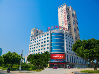 去廣西北海旅游怎么走_(dá)以往國慶廣西北海游價(jià)格_2021年廣西北海旅游團(tuán)報(bào)價(jià)