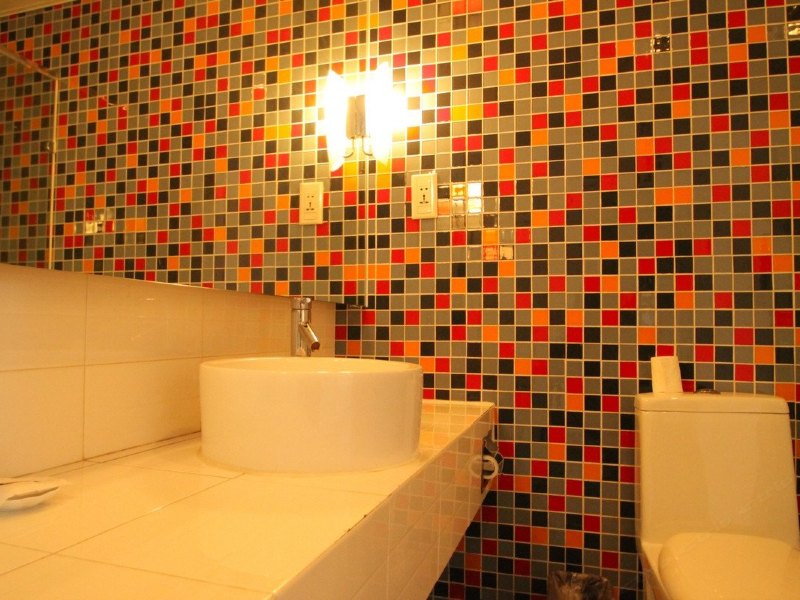 hotelPic